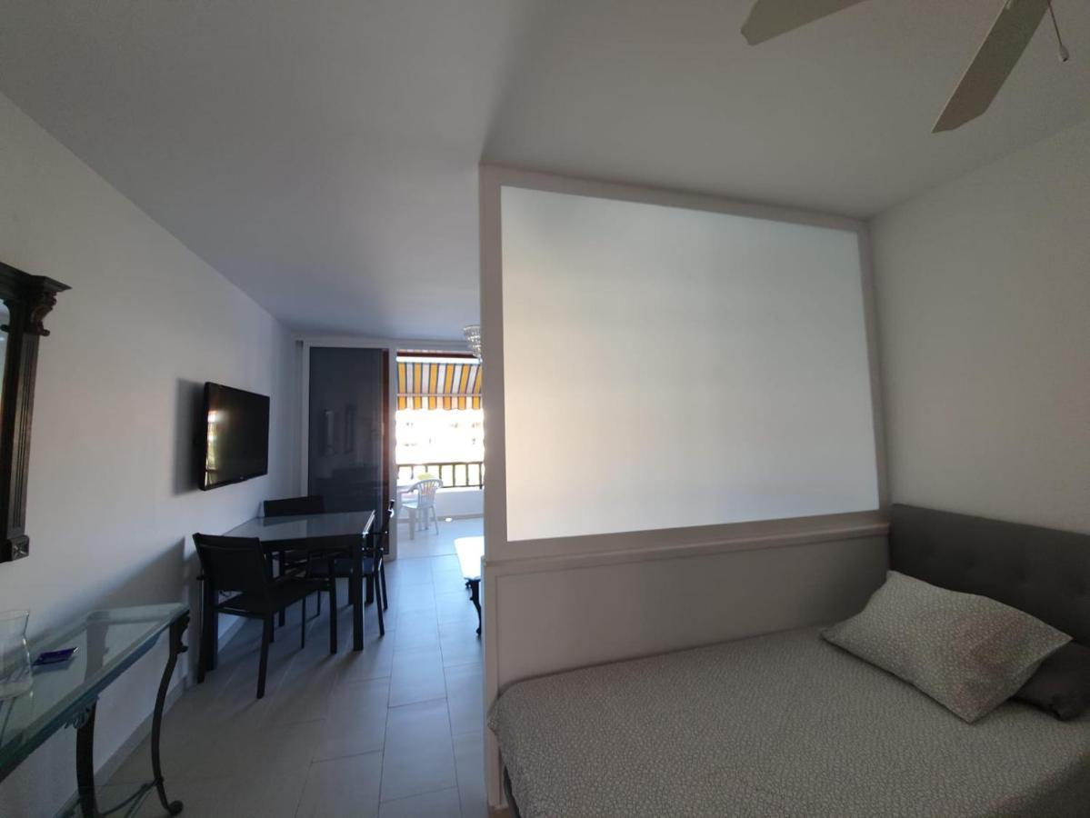 Parque Santiago 3 Studio Apartment Arona  Exterior photo
